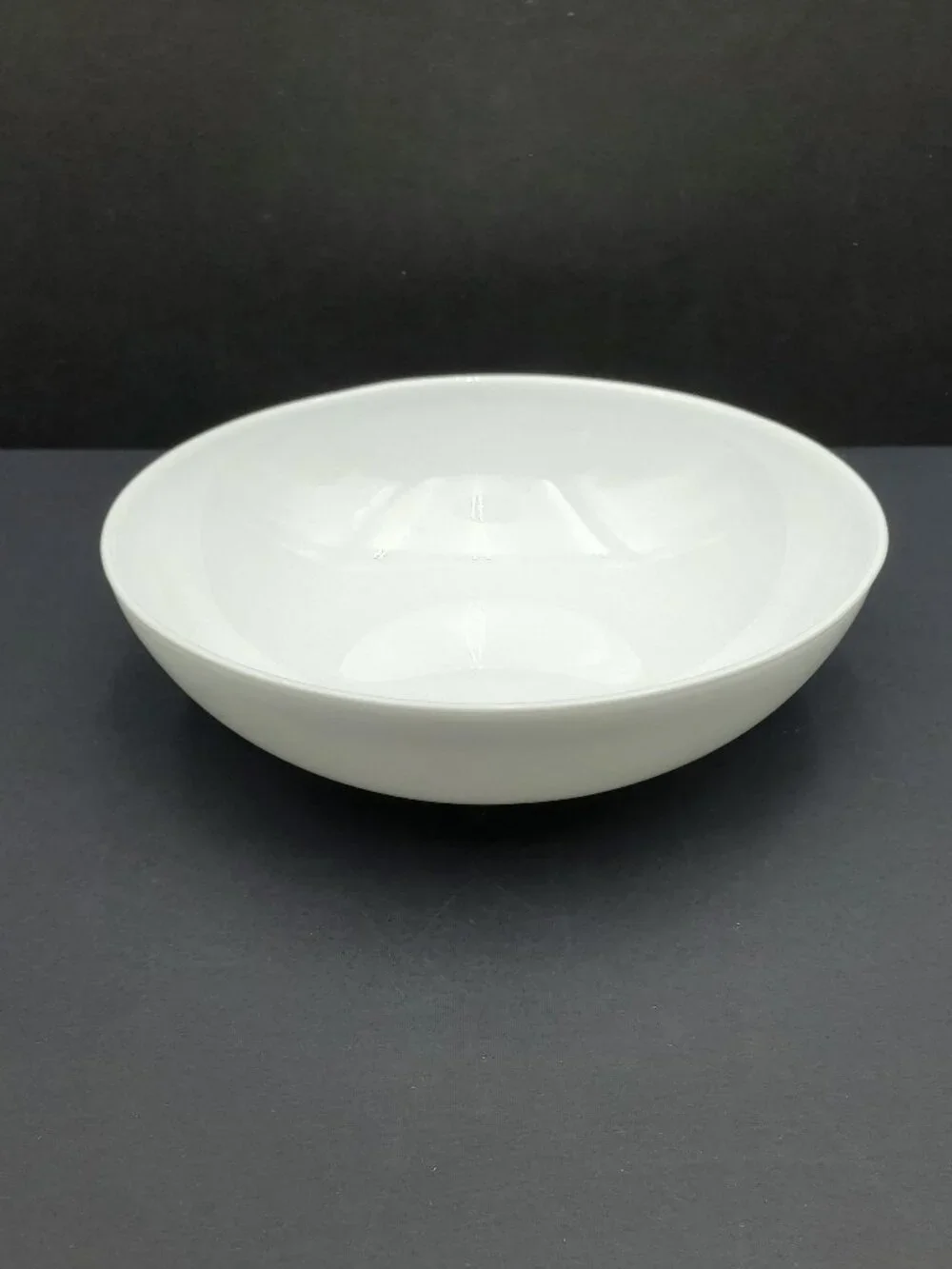 Corelle Winter Frost White Pasta Salad Meal Bowl with Plastic Holder and Cover